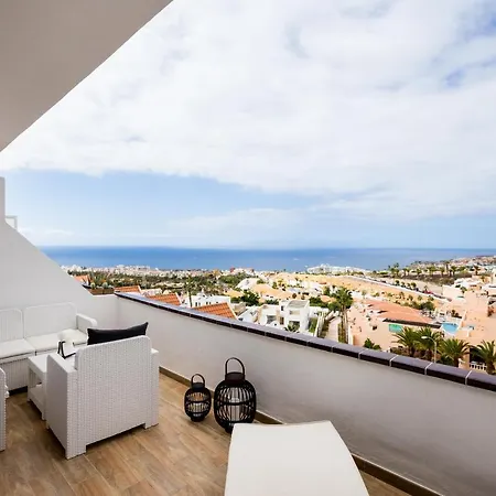 Colina Blanca Costa Adeje (Tenerife)